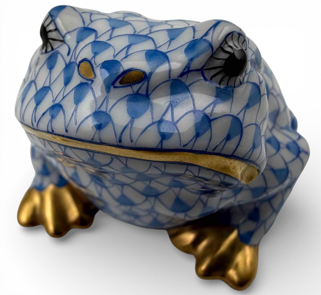 Herend Blue Fishnet Porcelain Toad - 8