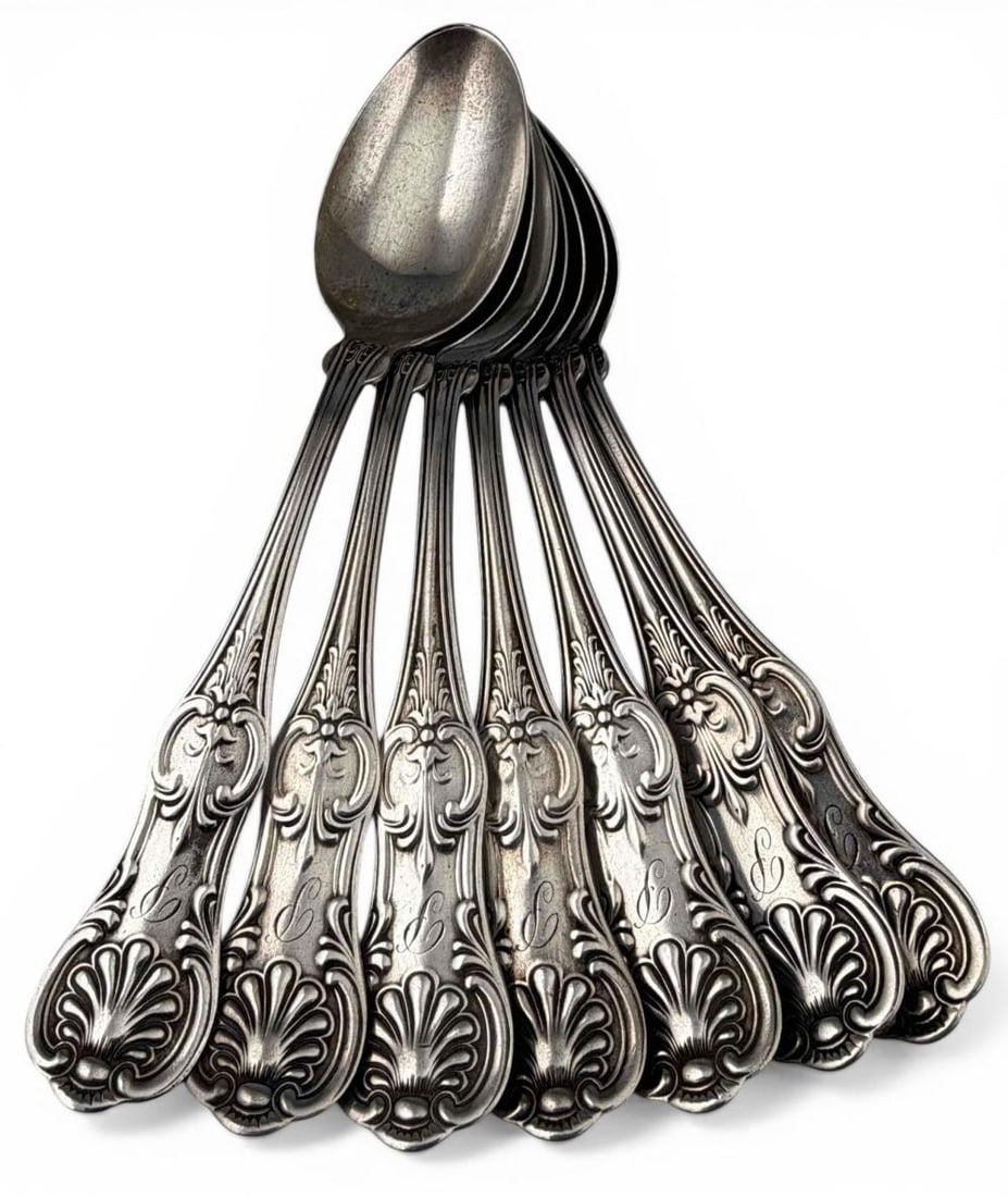 Seven Sterling Silver Teaspoons, Shell Pattern: Seven Sterling Silver Teaspoons, Shell Pattern, 162.8g. Marked "Sterling." "P" Monogram. Approximately 5.75L x 1.12W in. ALL CREDIT CARDS WILL BE MANUALLY VERIFIED PRIOR TO SHIPMENT. Please note that