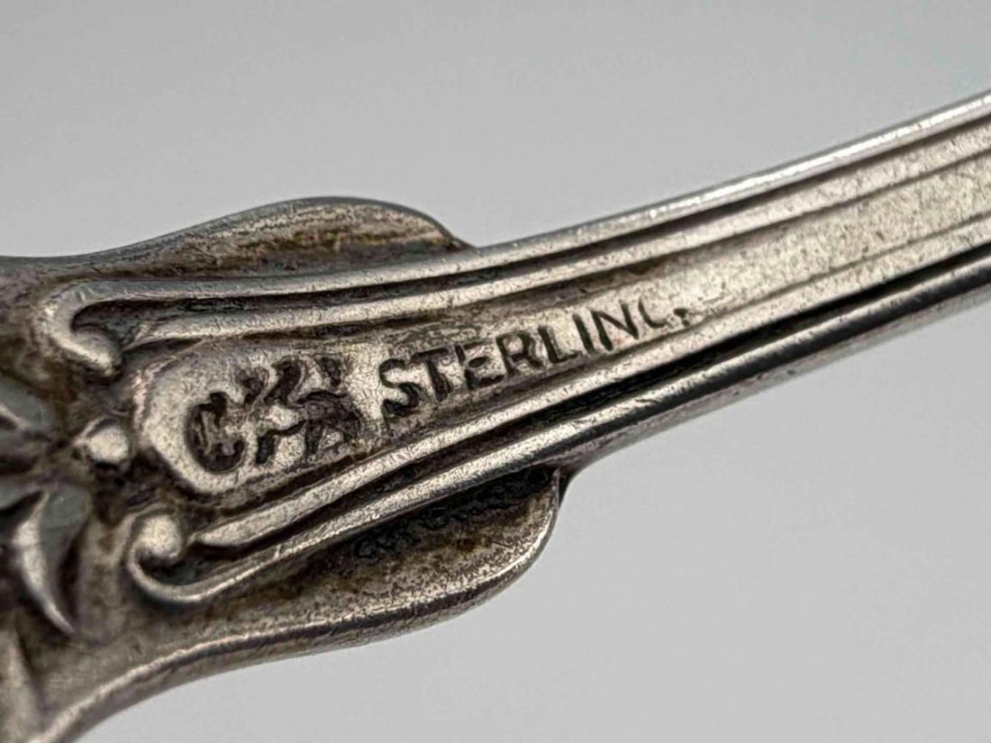 Seven Sterling Silver Teaspoons, Shell Pattern - 4