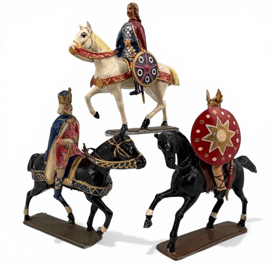 Three CBG Mignot Lead Historical Figures: Vercingetorix, Clovis, And Charlemagne (1 of 11)