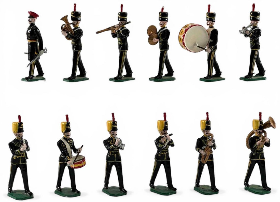 Ducal Toy Soldiers, 4th Queen's Own Hussars, Marching Band (1 of 16)