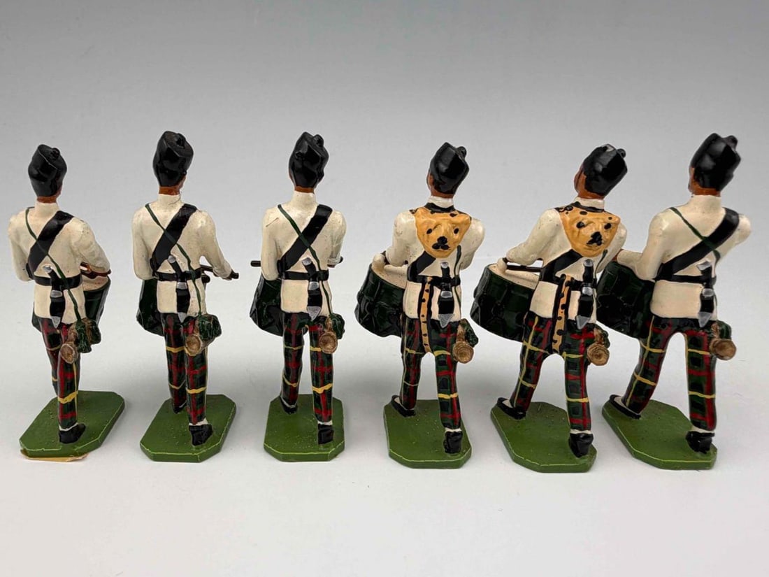 Ducal Lead Toy Soldiers, Gurkha Rifles Pipes And Drums - 4