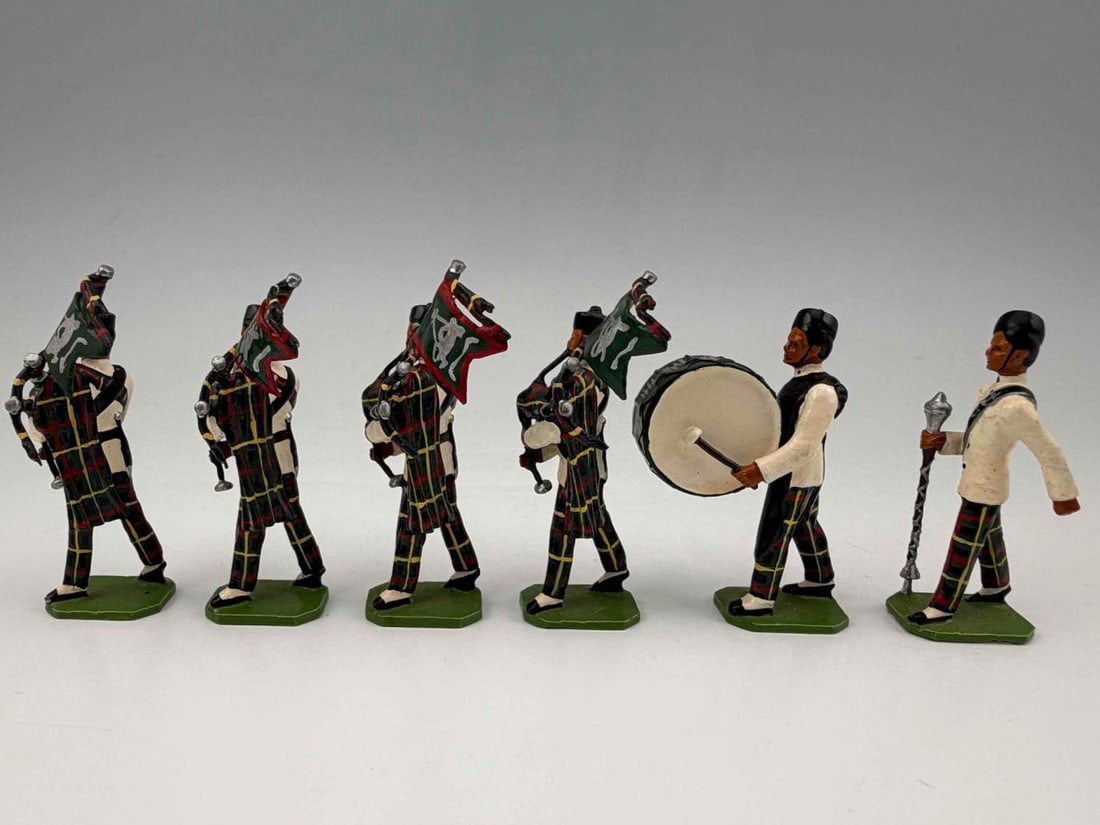 Ducal Lead Toy Soldiers, Gurkha Rifles Pipes And Drums - 8