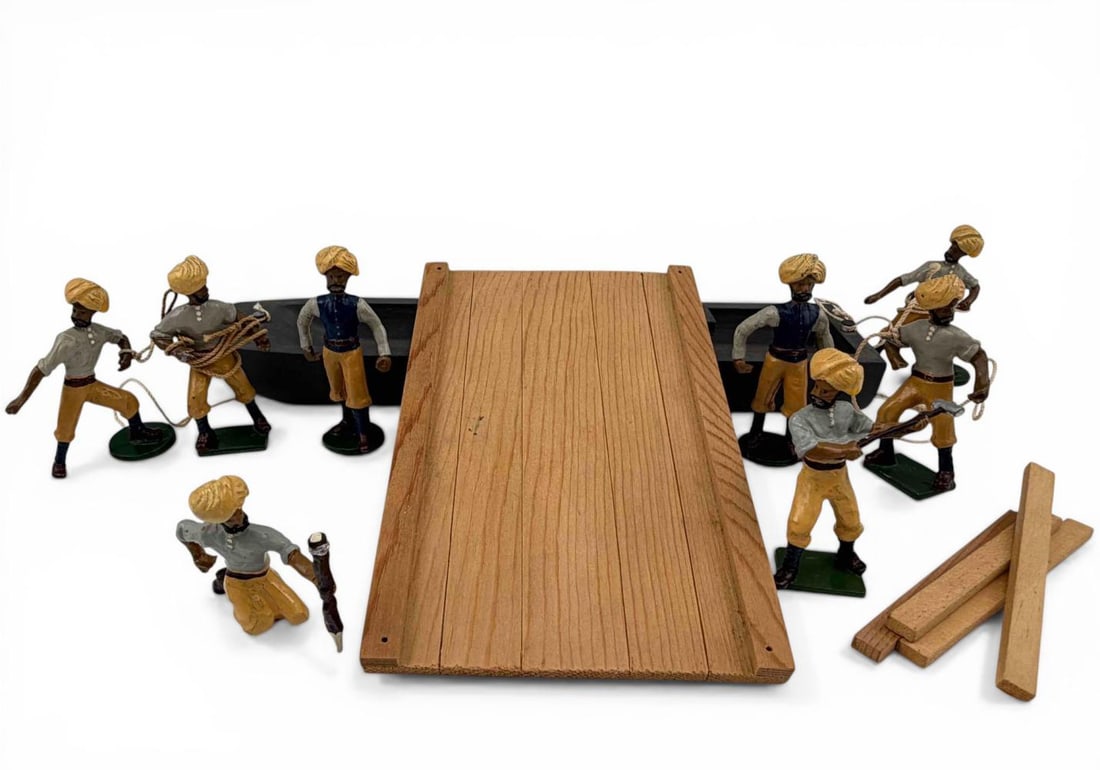 Kingcast Toy Soldiers, Indian Army Engineer Bridging Section, 3rd Bombay Sappers & Miners (1 of 17)