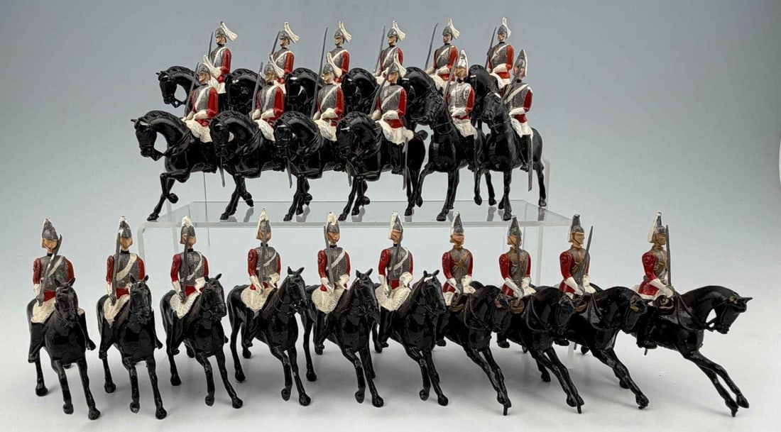 Britains Toy Soldiers No. 1, Mounted Life Guards, 22 Pieces (1 of 18)