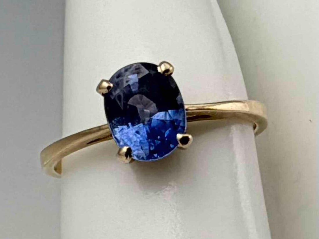 14K Blue Sapphire Solitaire Ring - 4