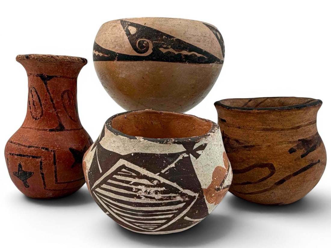 Native American Miniature Pueblo Pottery Grouping (1 of 16)