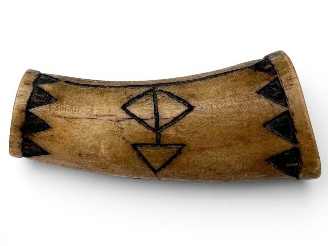 Hupa, Yurok, Karuk California Native American Carved Antler Purse: Hupa, Yurok, Karuk California Native American Carved Antler Purse. Approximately 3.75L x 1.62W x 0.87D in.