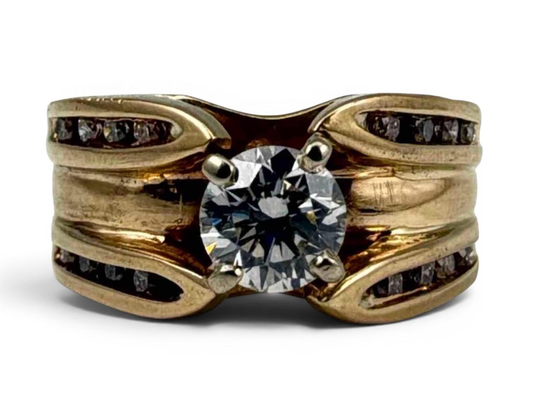 Vintage 14K Diamond Solitaire Ring - 4