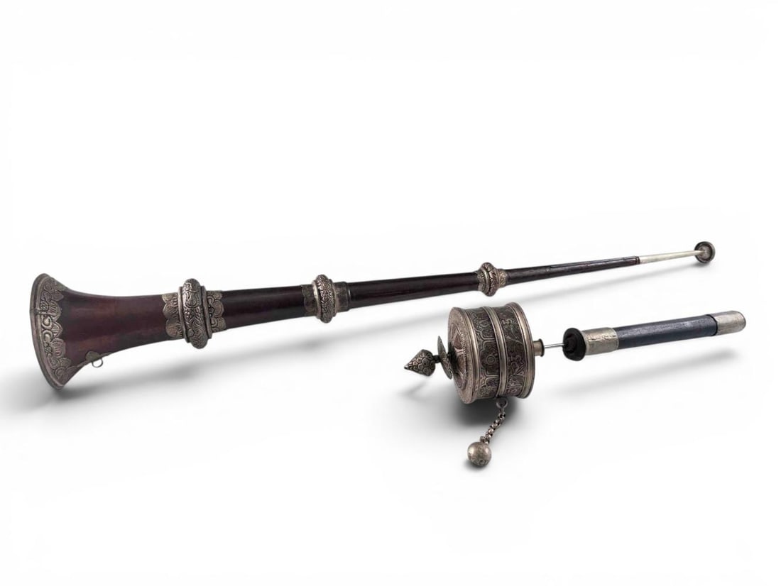 Tibetan Prayer Wheel & Dung-Chen Buddhist Ceremonial Horn (1 of 13)