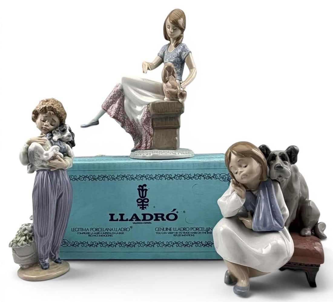 Three Lladro Porcelain Dog Figures. (1 of 20)