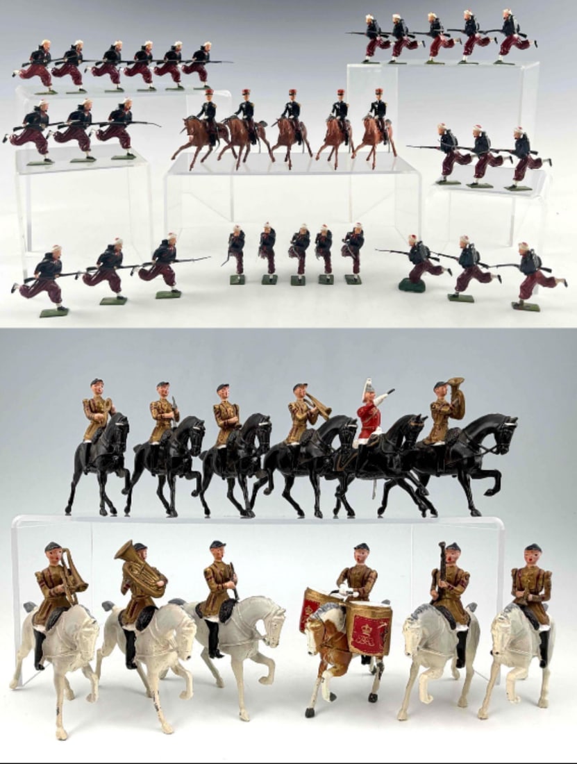 Britains Toy Soldiers, Life Guard Band, No. 101 & Charging Zouaves No.142 (1 of 20)