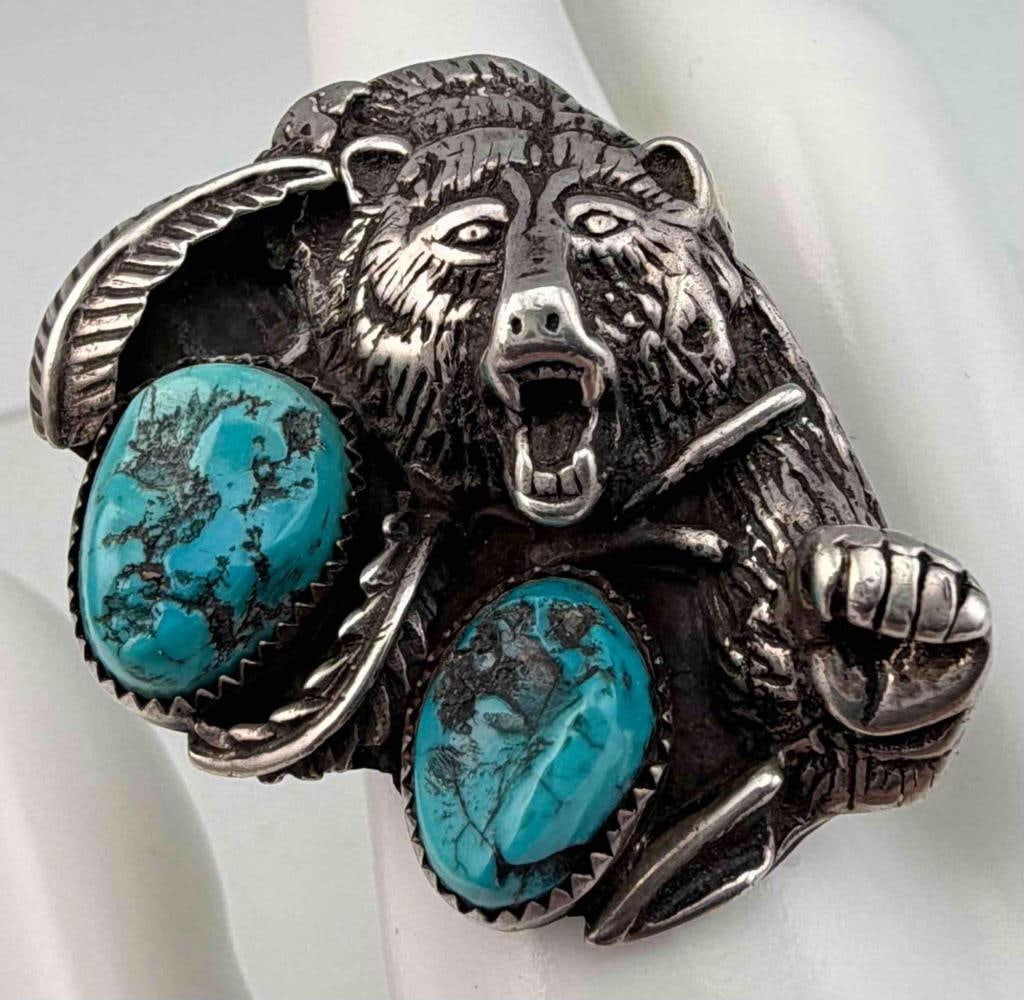 Navajo Sterling Silver Turquoise Bear Ring: Navajo Sterling Silver Turquoise Bear Ring, 16.8g. Unmarked, tests as sterling. Ring front approximately 1.44 x 1.21 in. Approximate ring size 9.5.