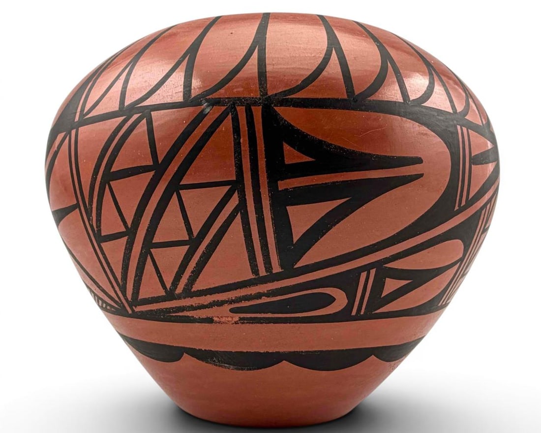 Donald Chinana, Jemez Pueblo Pottery Jar: Donald Chinana, Jemez Pueblo Pottery Jar. Signed "Donald Chinana Jemez." Approximately 6.75H x 8.5W in.