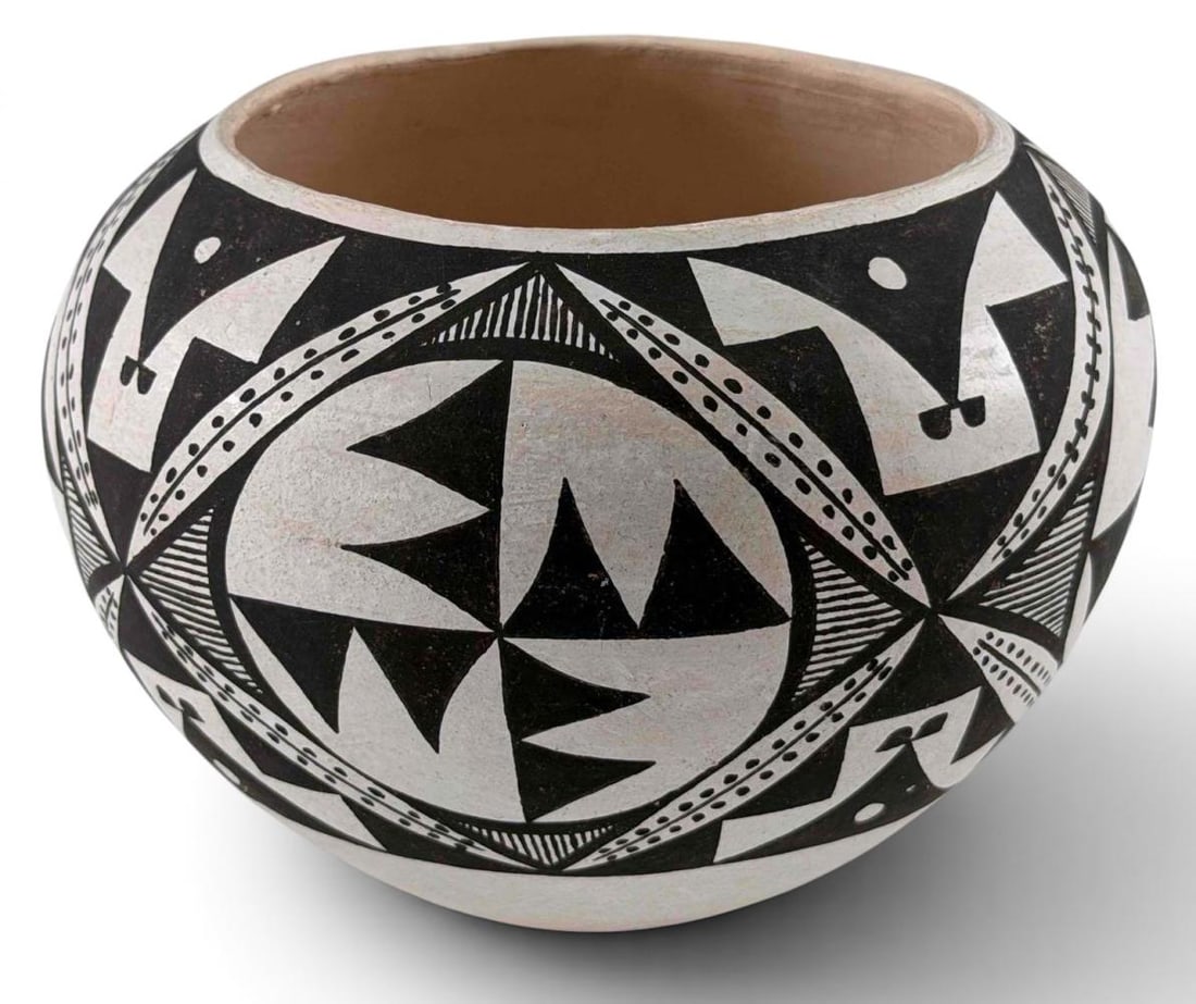 Marie Torivio, Acoma Pueblo Pottery Jar: Marie Torivio, Acoma Pueblo Pottery Jar. Signed "M. Torivio Acoma N.M." Approximately 4.62H x 6.5W in.