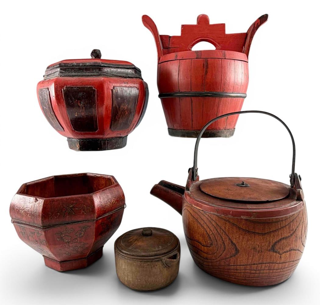 Grouping Of Asian Lacquerware & Wood Items (1 of 13)