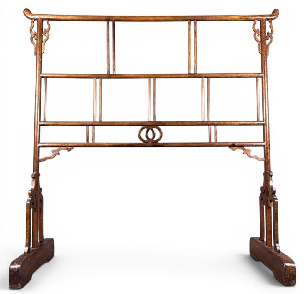 Large And Ornate Kimono Stand: Large And Ornate Kimono Stand. Approximately 60.5H x 60.0W x 20.25D in.