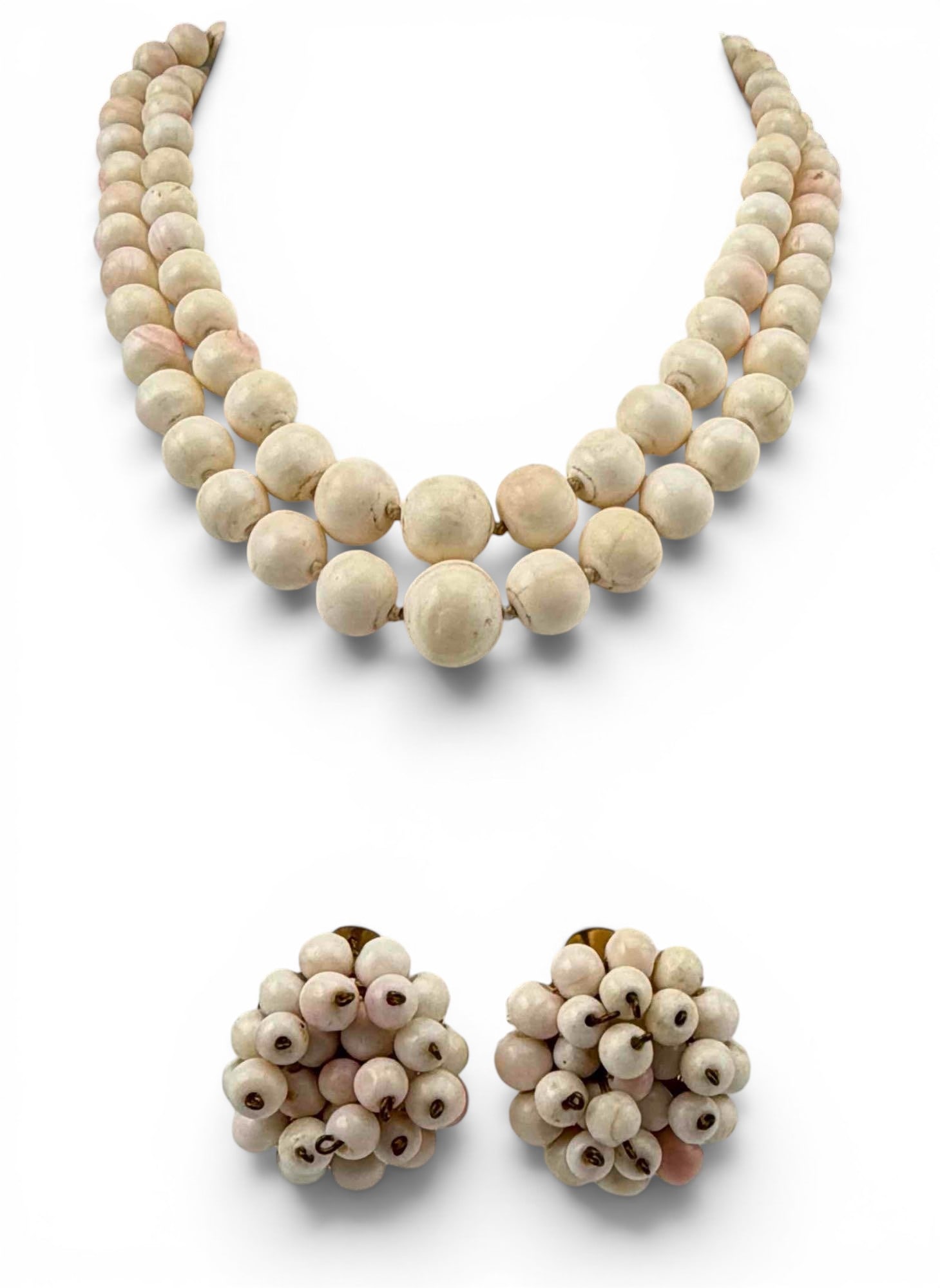Robert De Mario, Conch Shell Bead Necklace & Ear Clip Set (1 of 6)