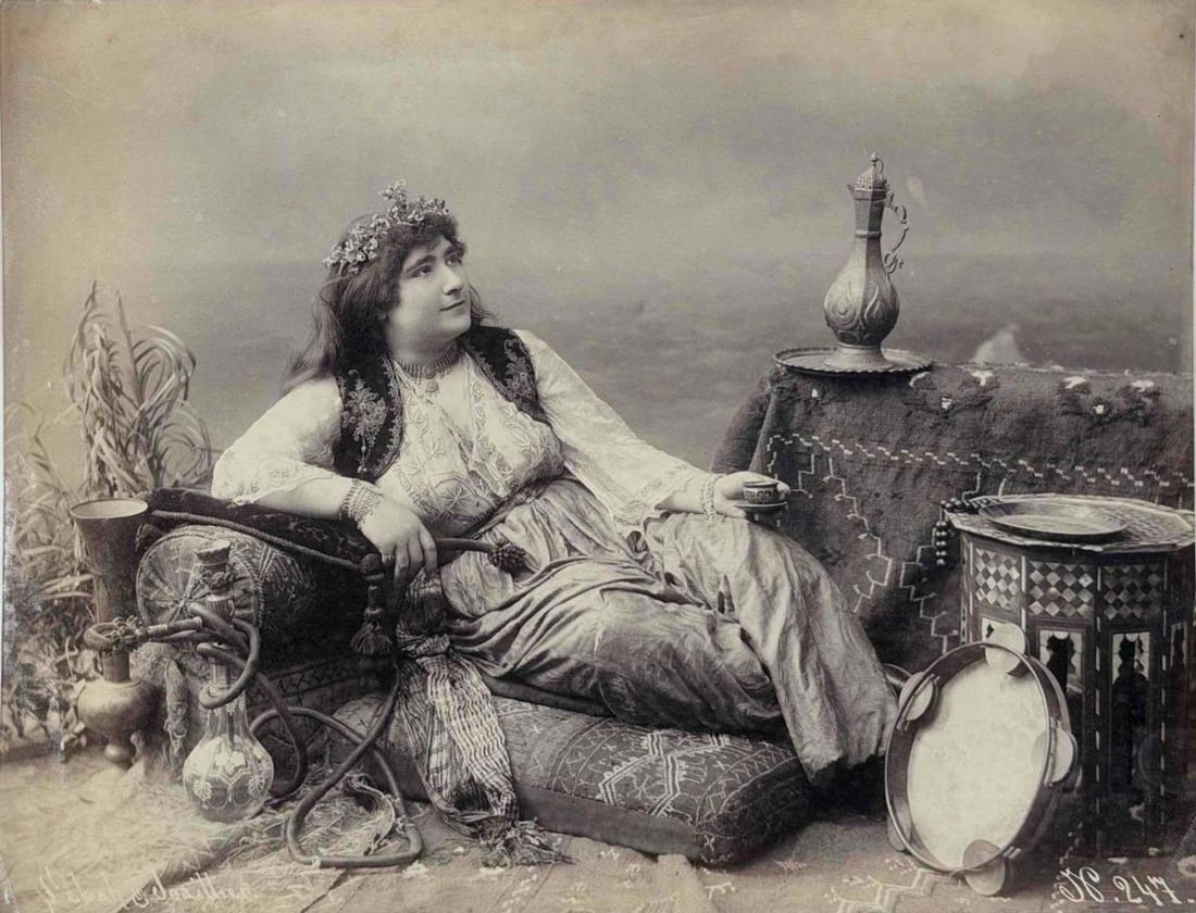 Sebah & Joaillier Orientalist Albumen Photograph, Odalisque With Hookah, 19th C. (1 of 12)