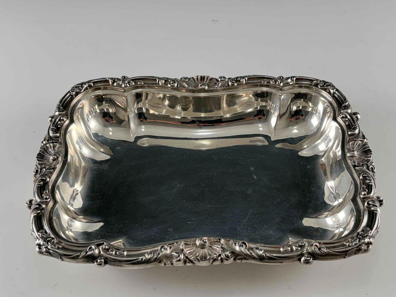 James Fray Irish Sterling Silver Covered Entrée Dish With Porcupine's-Head Finial - 4