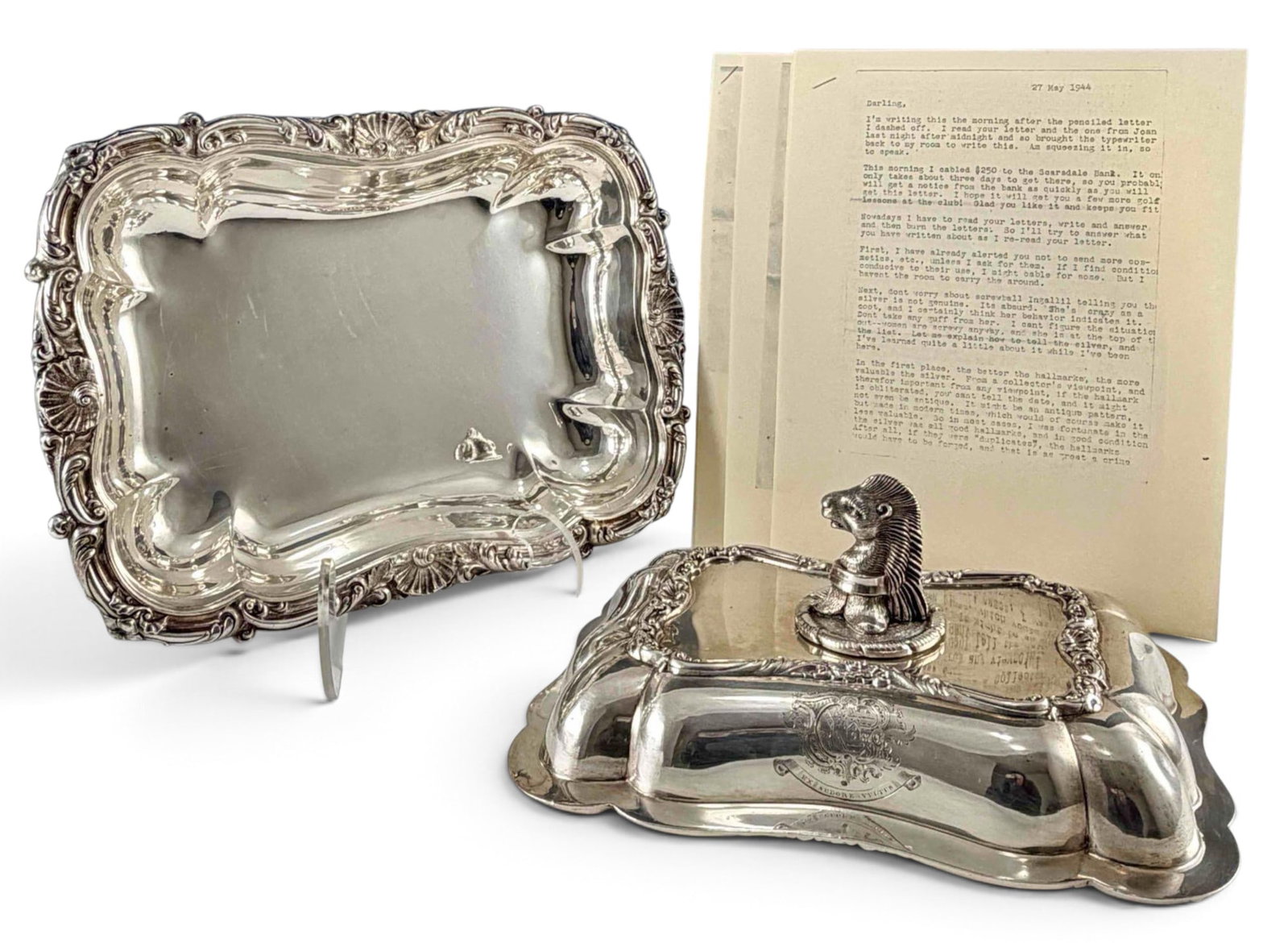 James Fray Irish Sterling Silver Covered Entr?e Dish With Porcupine's-Head Finial: George IV Irish silver covered entr?e dish, mark of James Fray, Dublin, 1829, 2550.6g. Additionally marked "No1 83.8." Decorated with rocaille and foliate borders. The cover is fitted with a cast porc