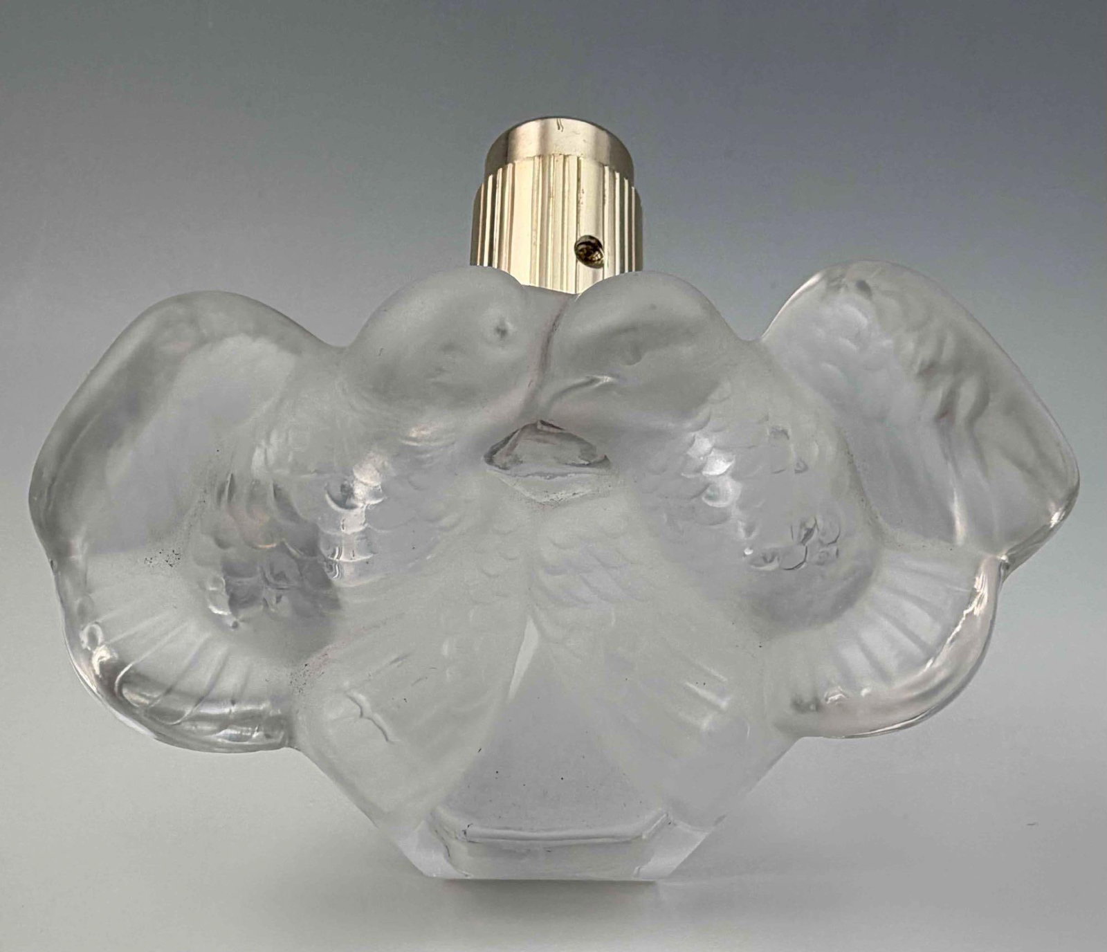 Lalique Frosted Crystal Atomizer Perfume Bottle (1 of 11)