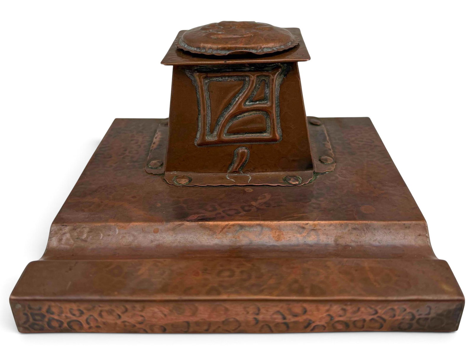 Arts & Crafts Hammered Copper Inkwell: Arts & Crafts Hammered Copper Inkwell. Unsigned, features "A" initial. approximately 2.75H x 5.0W x 5.0D in.