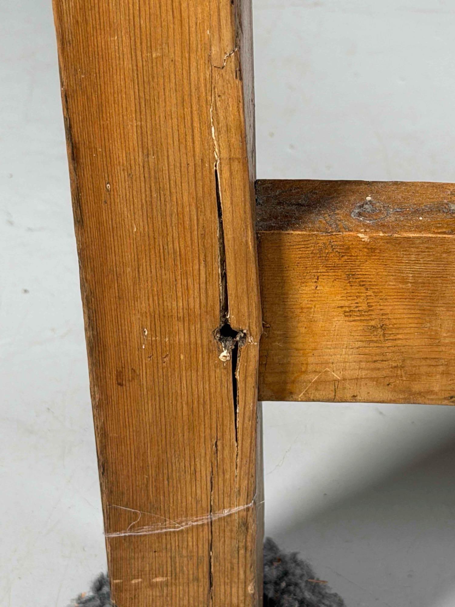 19th Century Pine Three-Drawer Serving Table - 16