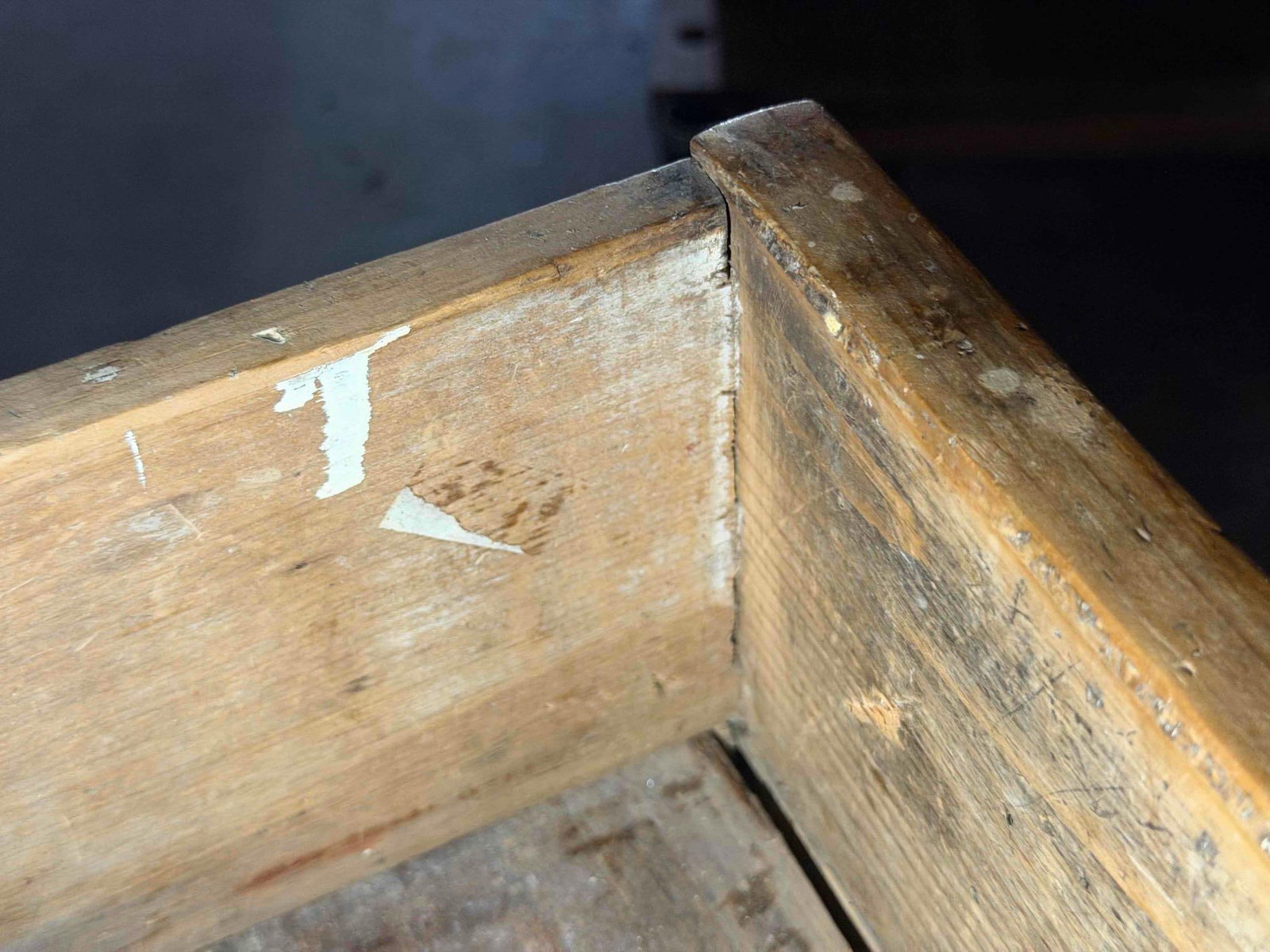 19th Century Pine Three-Drawer Serving Table - 18