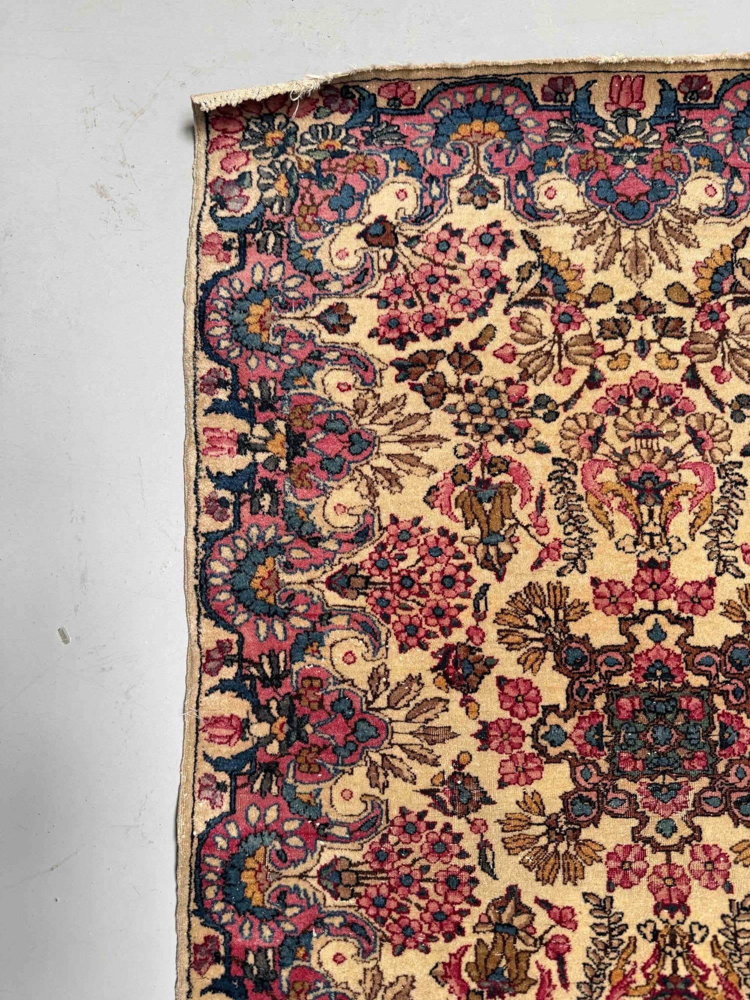 Persian Kerman Rug - 3