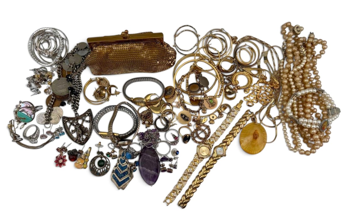 Large Grouping of Costume Jewelry Including Sterling Silver Earrings, Chain, & Ring, Vintage Whiting: Large Grouping of Costume Jewelry Including Sterling Silver Earrings, Chain, & Ring, Vintage Whiting Davis Mesh Change Purse. Total silver weight 2831g.
