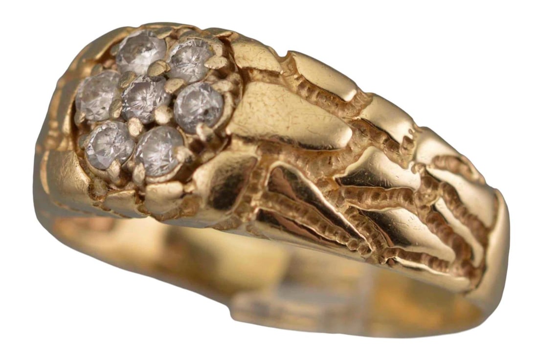 14k Gold Man's Diamond Ring: 14k Gold Man's Diamond Ring. 6.3g, Diamonds Approximately 2.4mm. Approximate ring size 12.0. ALL CREDIT CARDS WILL BE MANUALLY VERIFIED PRIOR TO SHIPMENT.