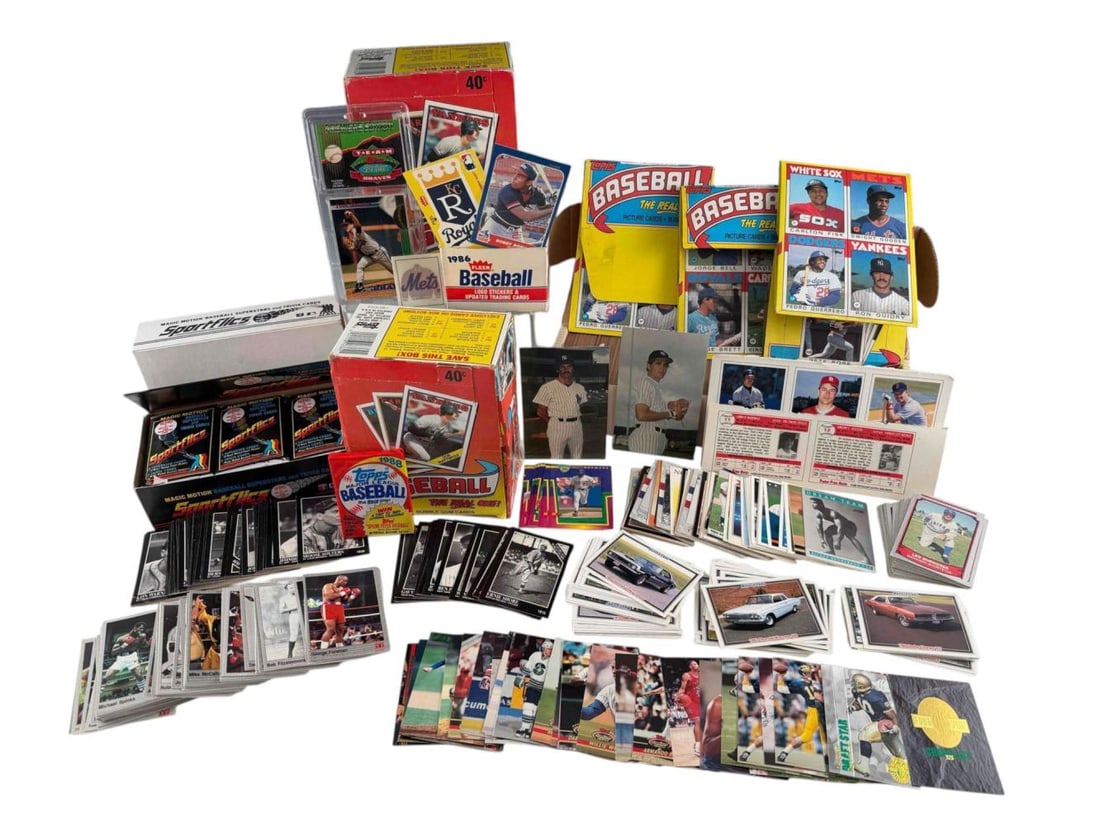 Large Lot Of Sports Trading Cards Including Baseball, Basketball, Football, Hockey (1 of 20)