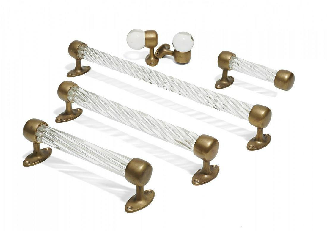 MANIFATTURA DI MURANO Set of towel rails: Set of towel rails 1940s Brass, glass. The larger 2.76 x 20.08 x 3.15 in. TAGS: Design Glass