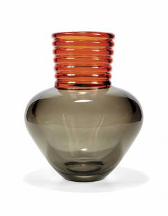 MARIO PINZONI 1927-1993: Blown glass. Height 13.19 in. TAGS: Design Glass