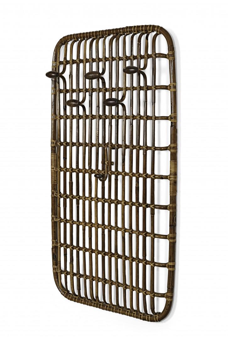 APPENDIABITI DA PARETE  Italia, anni '60  Wall coat (1 of 1)