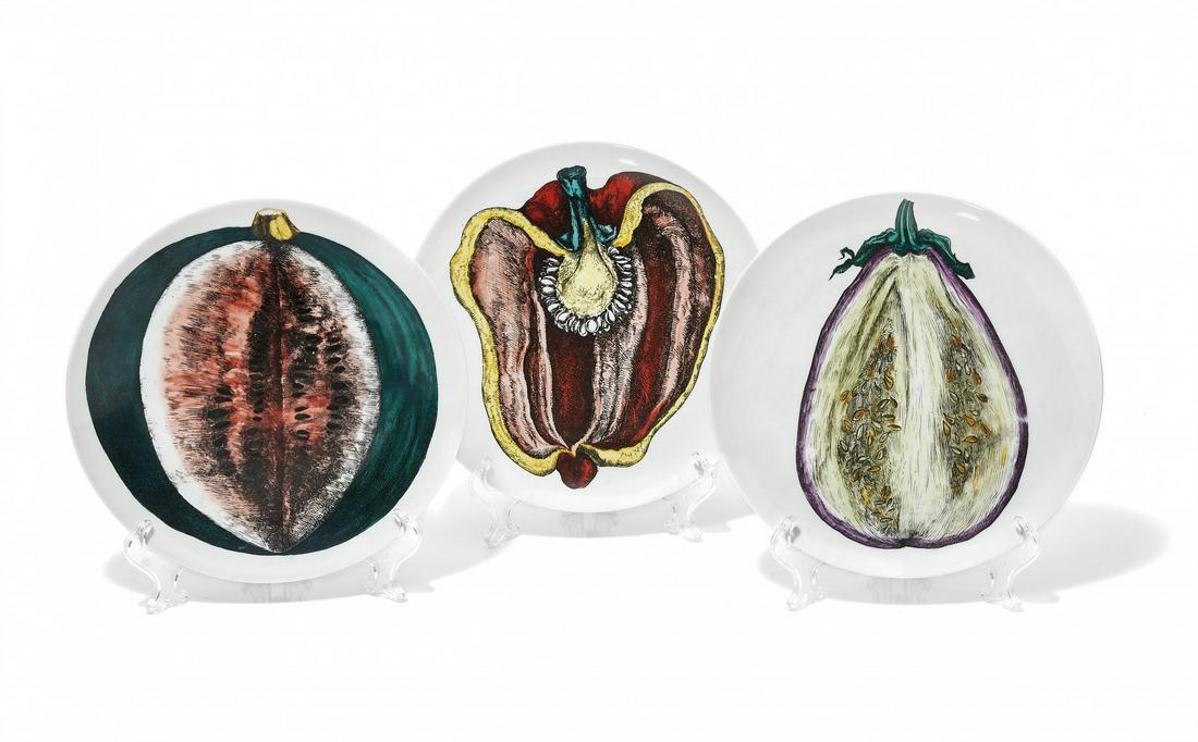 PIERO FORNASETTI   1913-1988 Tre piatti serie 'Sezioni (1 of 1)