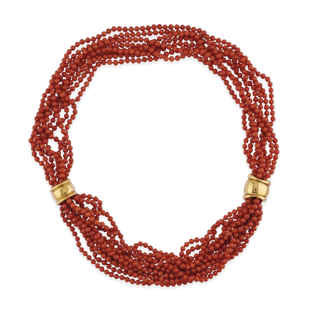 RED MEDITERRANEAN CORAL NECKLACE (1 of 2)
