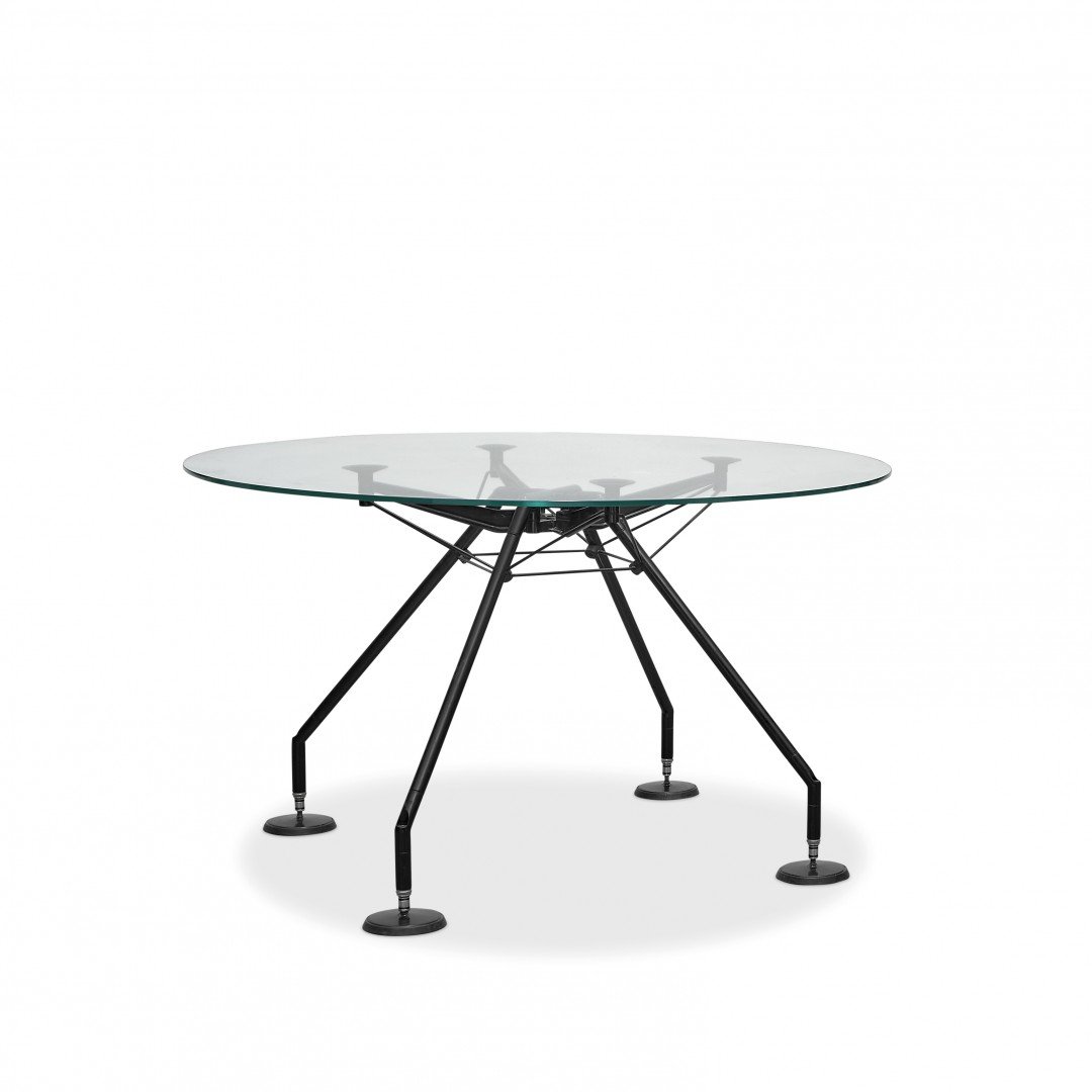 NORMAN FOSTER  1935 'Nomos' table for Tecno (1 of 1)