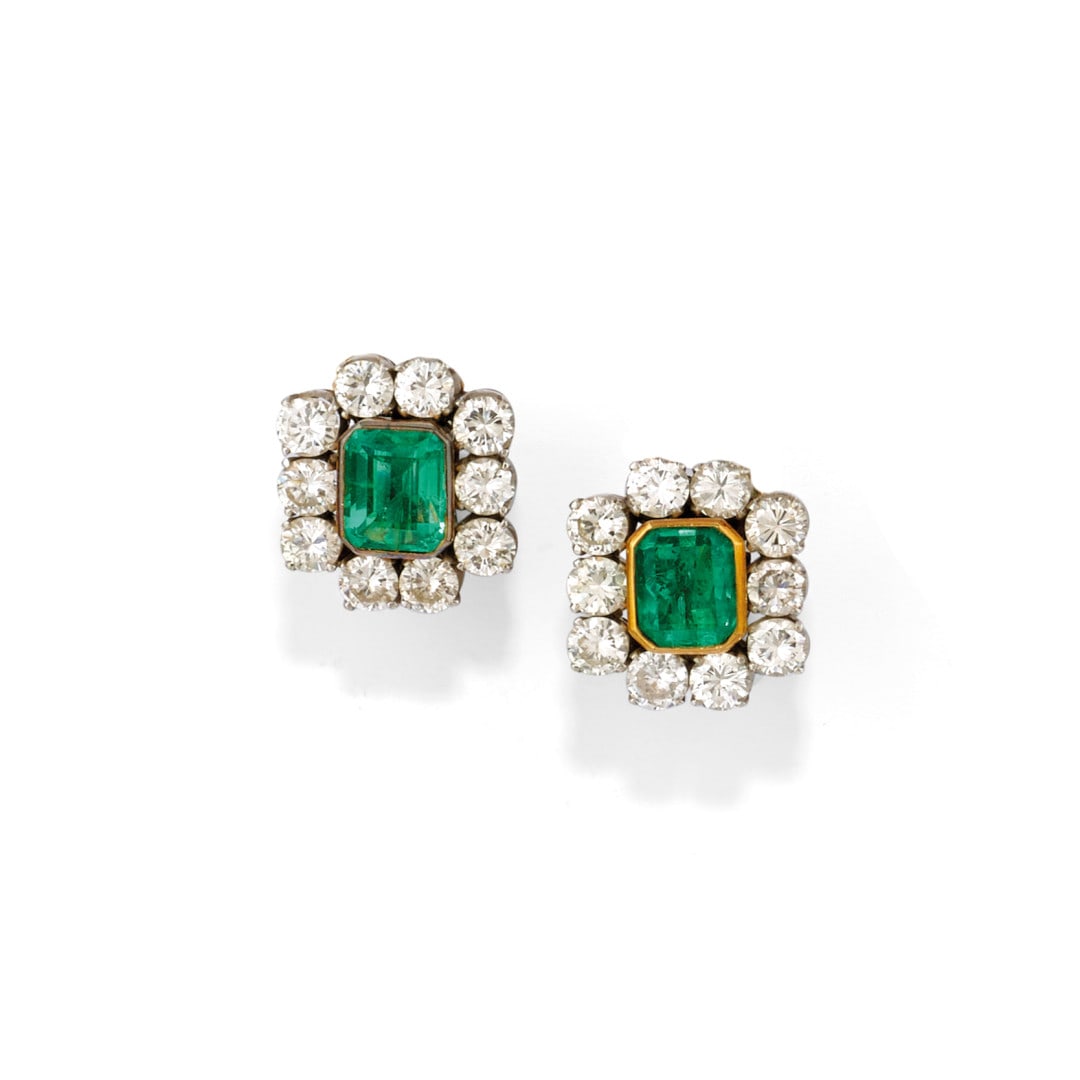 Paio di orecchini a clip in smeraldi e diamanti  - Pair of emerald and diamond ear clips (1 of 2)