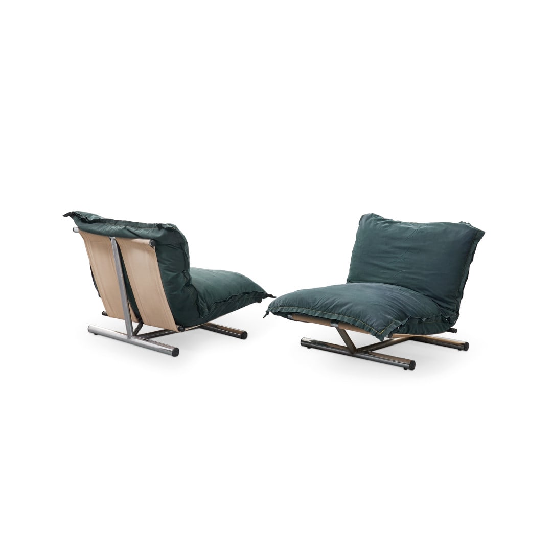 ROBERTO LUCCI E PAOLO ORLANDINI Due poltrone ‘Le Farfalle’ per Elam 1974 - ROBERTO LUCCI E: Acciaio, tessuto. 61,00 x 65,00 x 80,00 cm (2) - Steel, fabric. 24.02 x 25.59 x 31.50 in. (2)