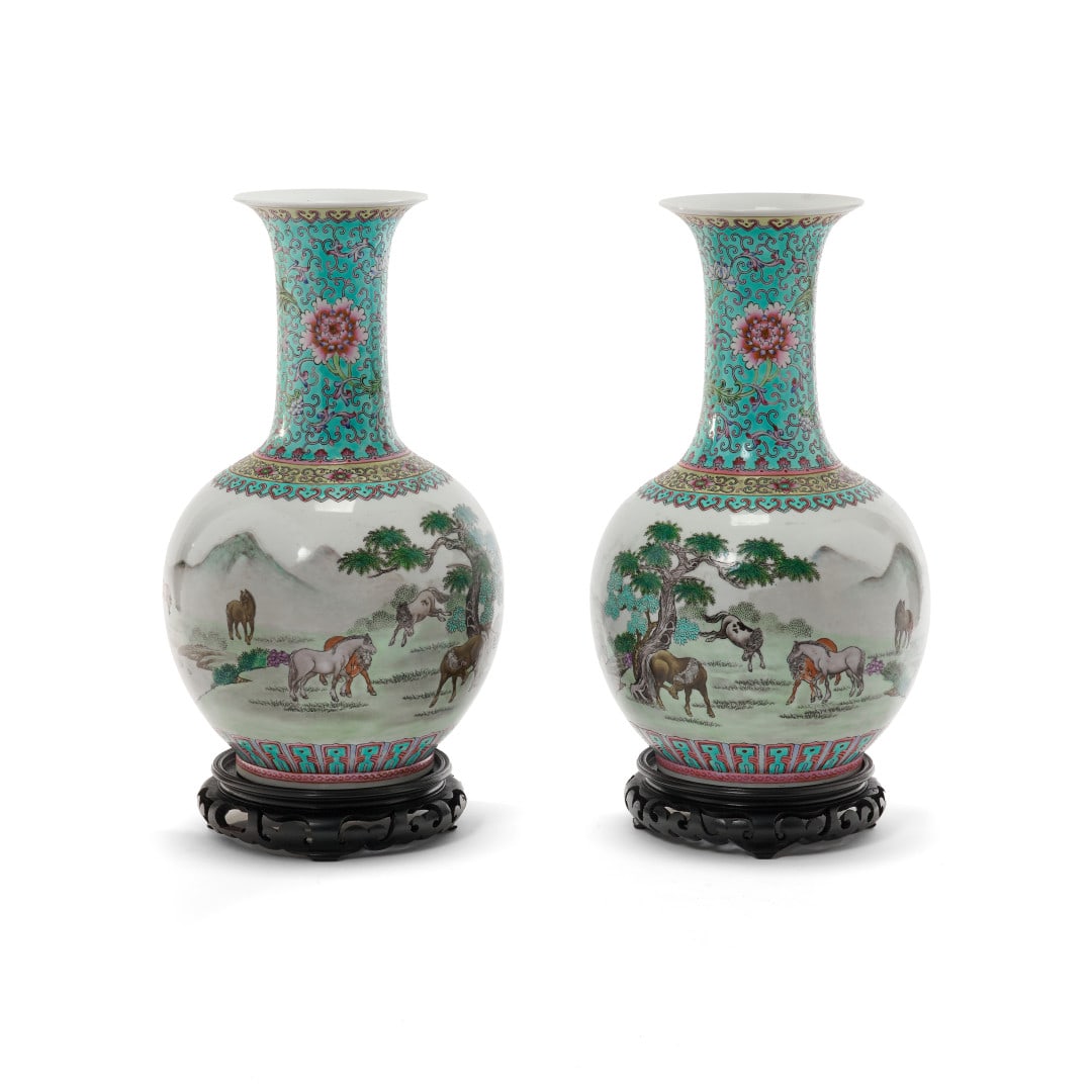 Pair of vases China, 20th century (1 of 1)
