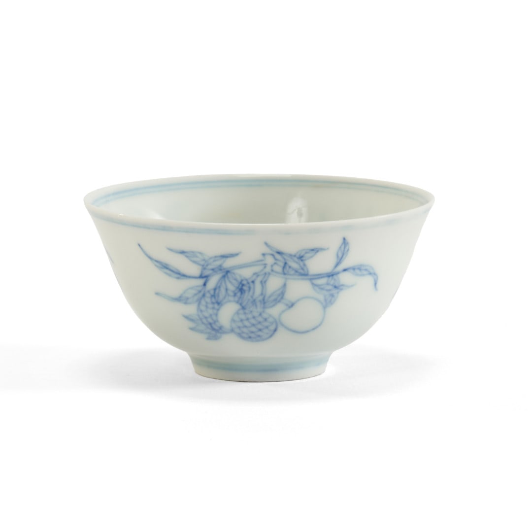 Small bowl China, 20th century (1 of 1)