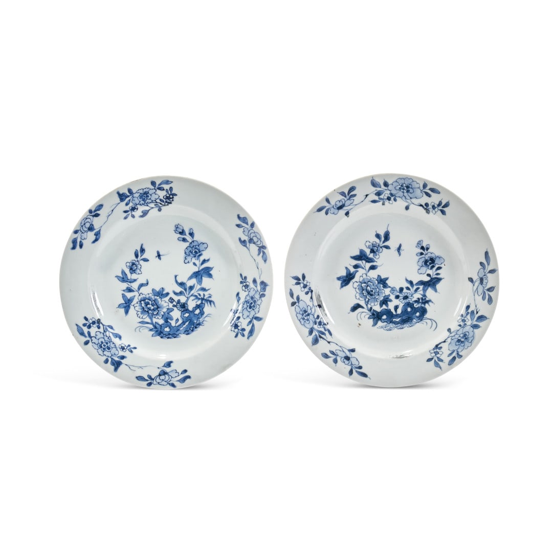 Two dishes China, Qing dynasty, 18th Century: Porcelain painted in underglazed cobalt blue,with flowers decoration. 8.9 in. diameter
