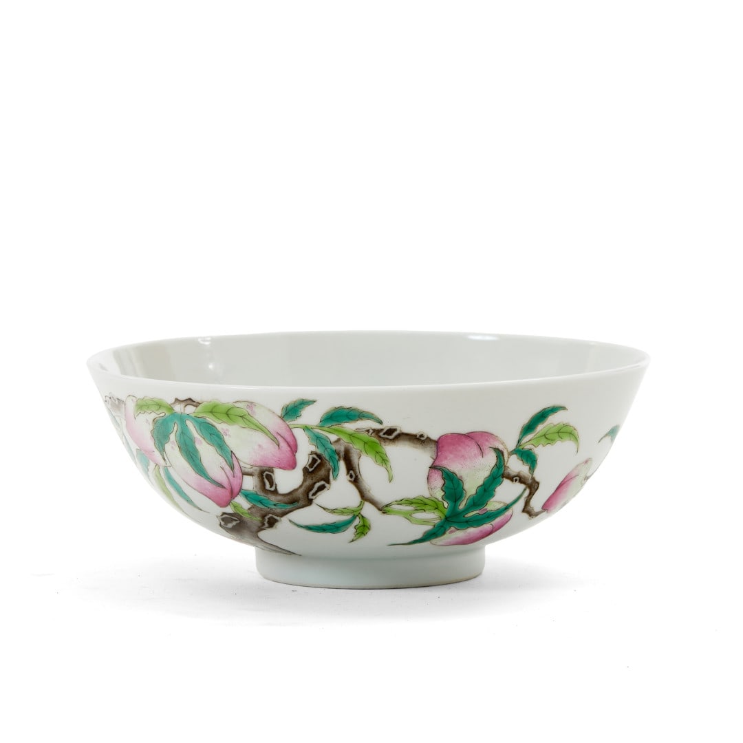 Bowl China, 20th century (1 of 1)