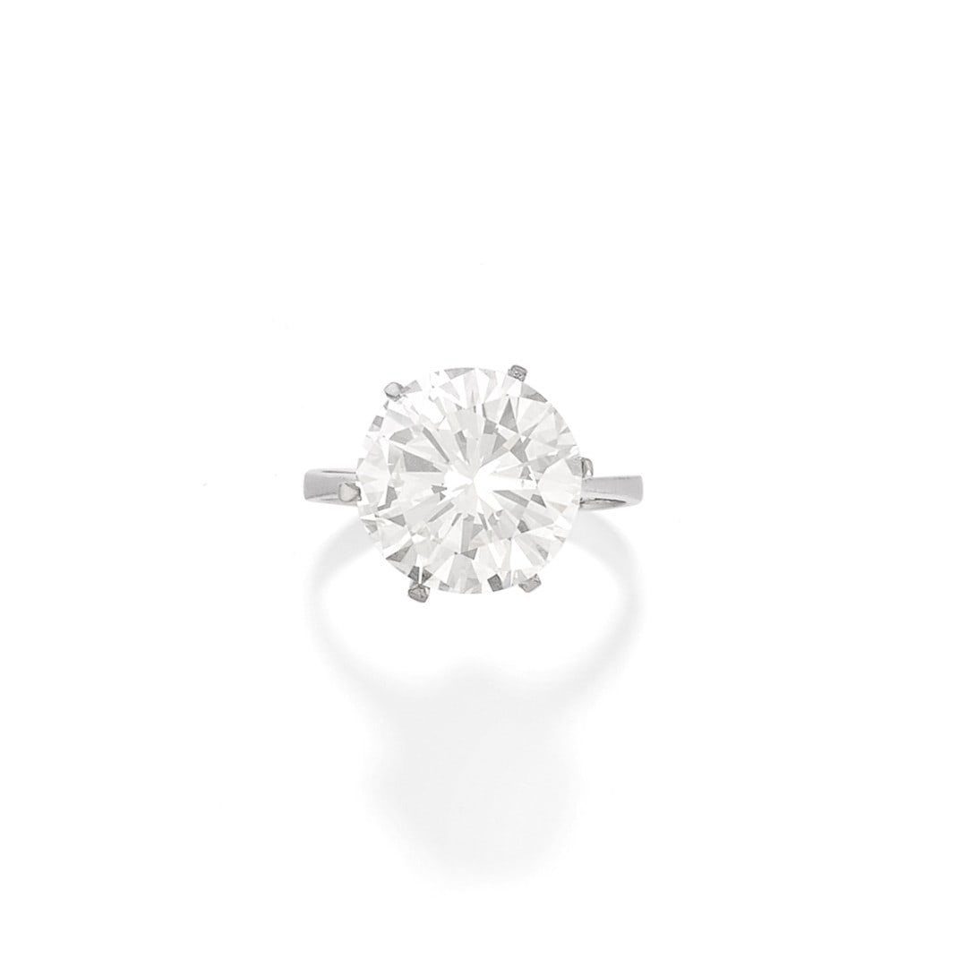 ANELLO SOLITARIO IN DIAMANTE - SOLITAIRE DIAMOND RING (1 of 1)