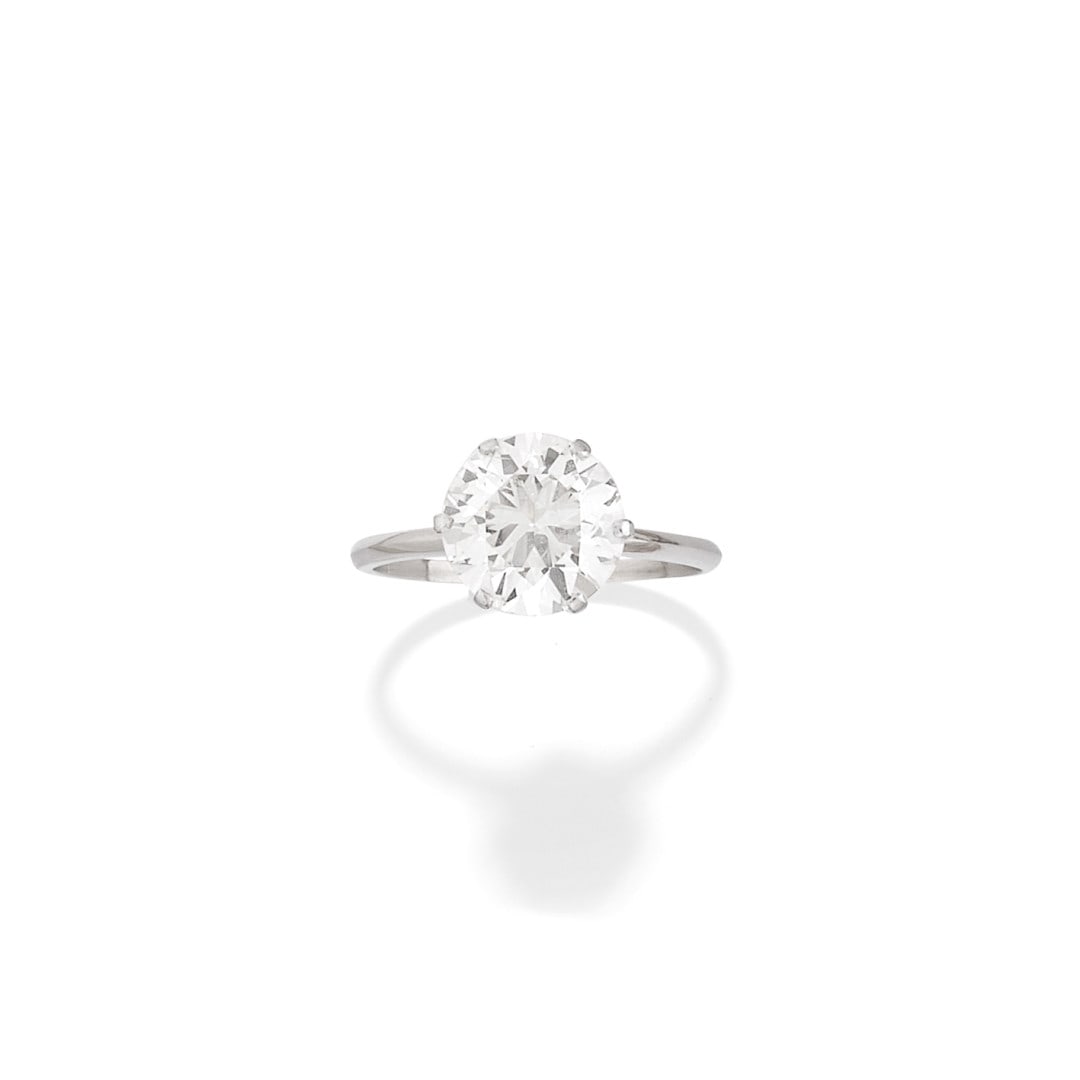ANELLO SOLITARIO IN DIAMANTE - SOLITAIRE DIAMOND RING (1 of 1)