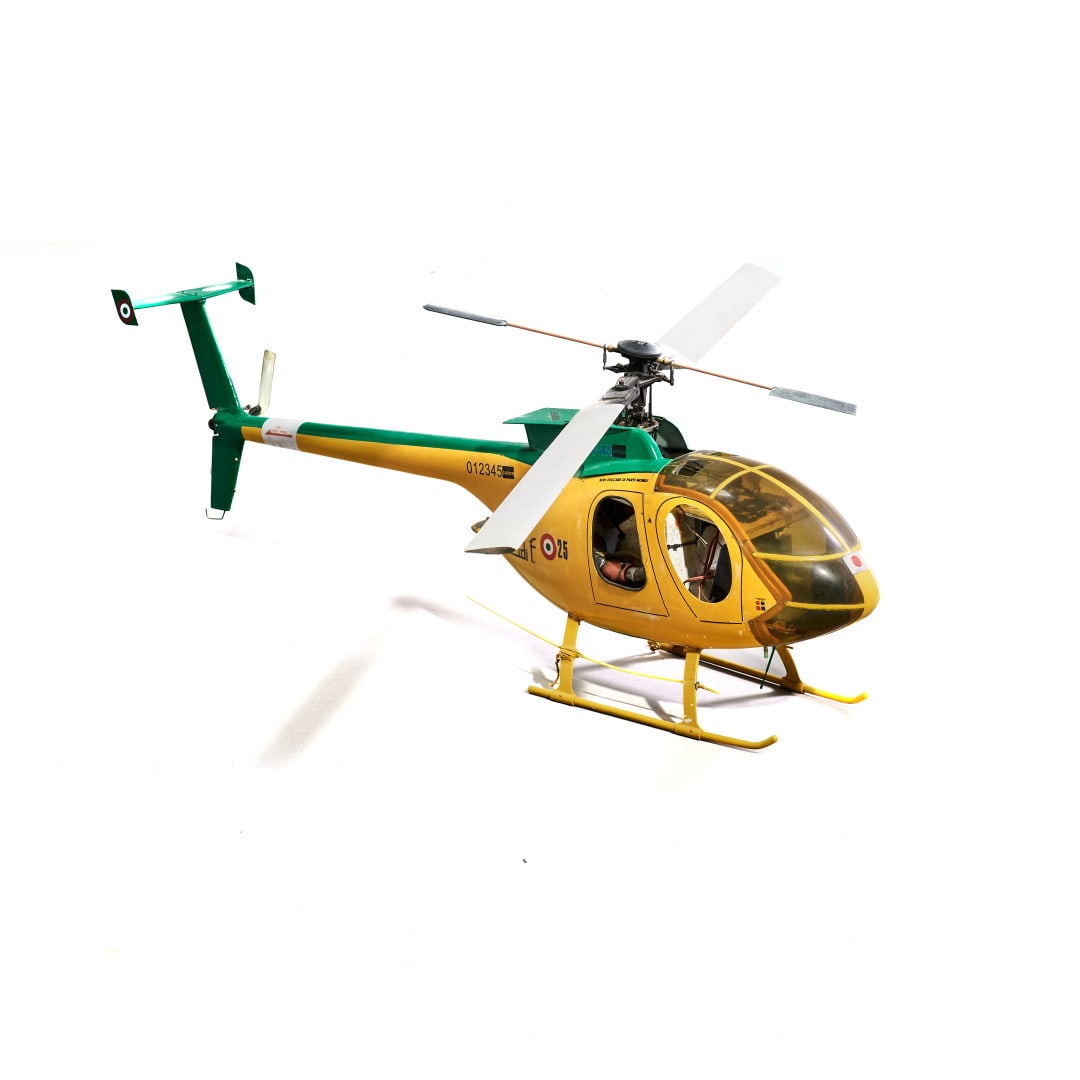 Elicottero Breda Nardi NH-500 - Breda Nardi NH-500 Helicopter (1 of 1)