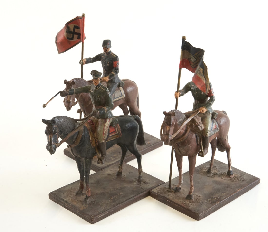 HAUSSER LINEOL - MADE IN GERMANY Cavalieri Anni '30 - HAUSSER LINEOL - MADE IN GERMANY Knights (1 of 2)