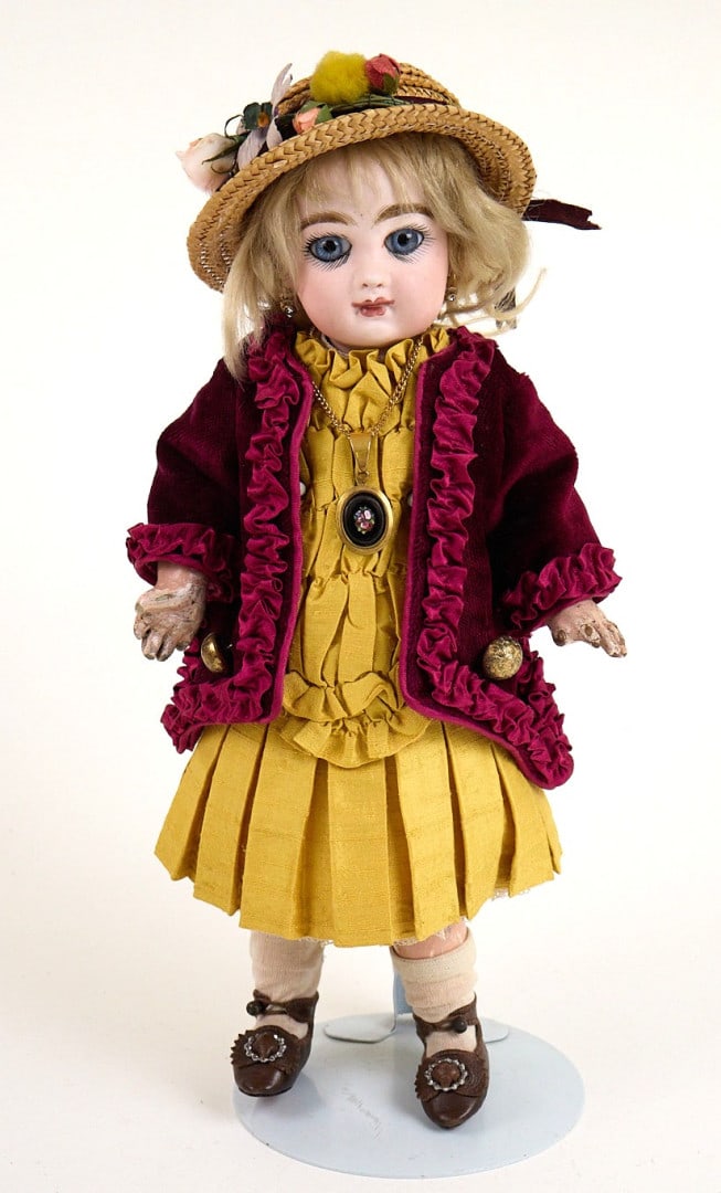 TETE JUMEAU Piccola bambola ca. 1890 - TETE JUMEAU Small Doll ca. 1890 (1 of 2)